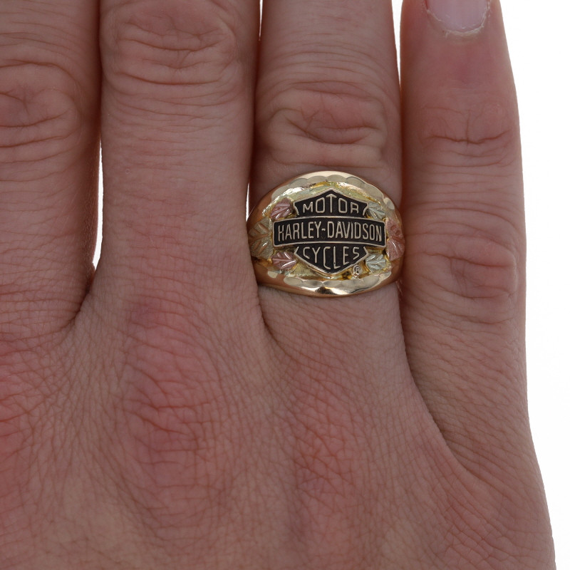 Harley-Davidson Stamper Black Hills Gold Men's Ring - Yellow Gold