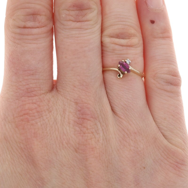 ルビーページ Yellow Gold Ruby Diamond Ring - 10k Marquise .32ctw Scroll