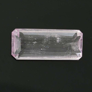 30.47ct Kunzite Gemstone - Rectangle Cut Loose Solitaire 30.47ct Kunzite Gemstone - Rectangle Cut Loose Solitaire