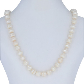 Freshwater Pearl Strand Necklace 18 1/4" - 14k Yellow Gold Knotted Freshwater Pearl Strand Necklace 18 1/4" - 14k Yellow Gold Knotted