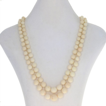 Yellow Gold Coral Graduated Double Knotted Strand Necklace 19 1/4" - 14k Beads Yellow Gold Coral Graduated Double Knotted Strand Necklace 19 1/4" - 14k Beads