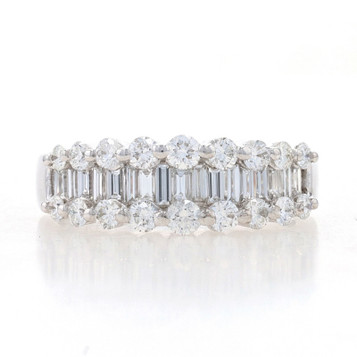 White Gold Diamond Graduated Band 14k Baguette Rnd 1.28ctw Wedding Ring Sz 6 1/2 White Gold Diamond Graduated Band 14k Baguette Rnd 1.28ctw Wedding Ring Sz 6 1/2