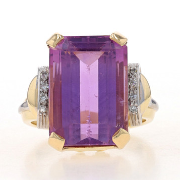 Yellow Gold Amethyst & Diamond Retro Ring - 14k Emerald Cut 14.33ctw Milgrain Yellow Gold Amethyst & Diamond Retro Ring - 14k Emerald Cut 14.33ctw Milgrain