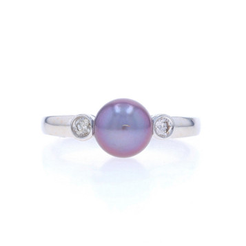 White Gold Cultured Pearl & Diamond Ring - 14k Round Brilliant .10ctw White Gold Cultured Pearl & Diamond Ring - 14k Round Brilliant .10ctw