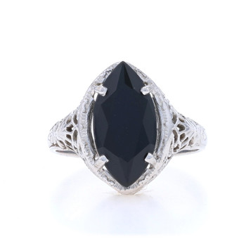 White Gold Onyx Art Deco Cocktail Solitaire Ring - 18k Vintage Filigree Milgrain White Gold Onyx Art Deco Cocktail Solitaire Ring - 18k Vintage Filigree Milgrain