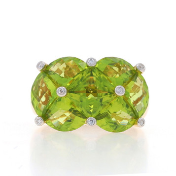 Bellarri Peridot Diamond Cluster Cocktail Ring Yellow Gold 18k SquarePie 6.84ctw Bellarri Peridot Diamond Cluster Cocktail Ring Yellow Gold 18k SquarePie 6.84ctw