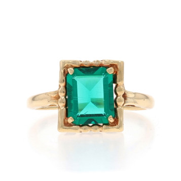 Yellow Gold Simulated Emerald Cocktail Solitaire Ring - 10k
