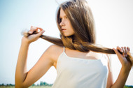 The Humidity is Here : Some Tips to Protect Your Hair