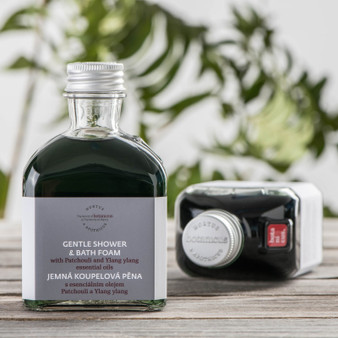 Gentle Bath Foam with Patchouli & Ylang Ylang Essential Oil | 30.26oz