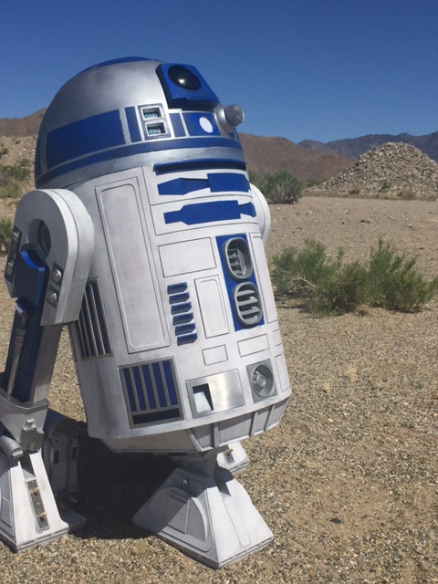 Full sized 1:1 scale R2D2 Astromech droid