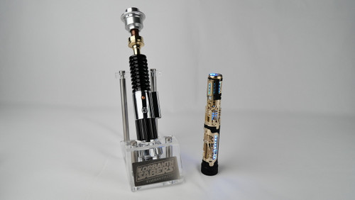The Desert Wanderer / OBI3 ROTS Master Chassis Saber (inspired by Obi-Wan Kenobi — Kenobi / ROTS)
