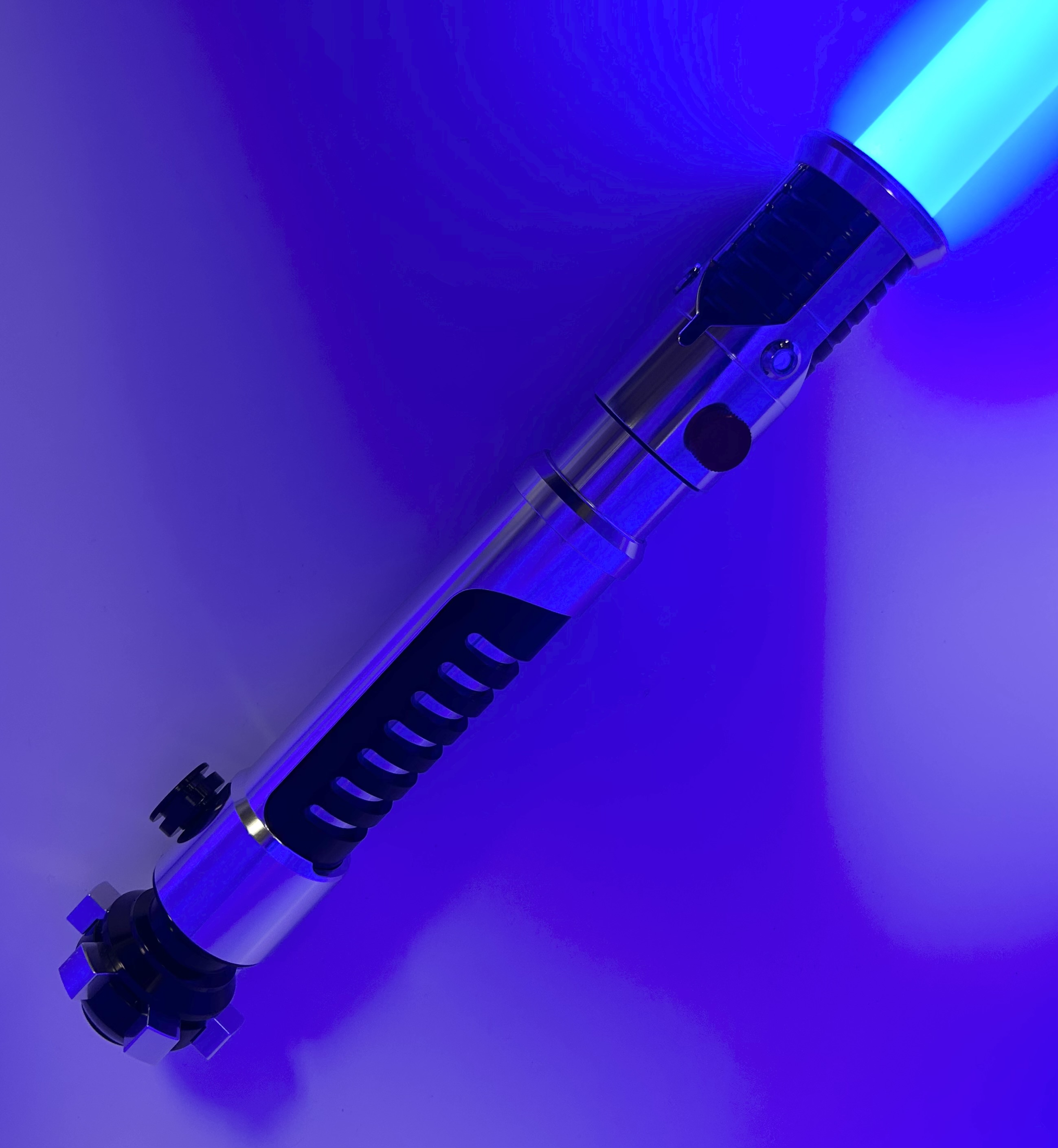 Obi-Wan Kenobi AOTC Lightsaber | Korbanth Sabers