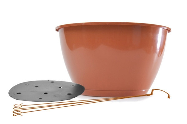 Clay 14" Hanging Baskets, Traditional Saucerless