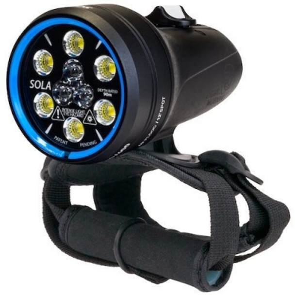 Sola  2000 Spot/Flood Dive Light