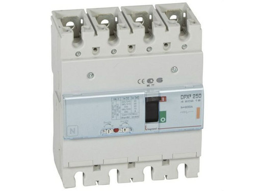 Automático caja moldeada magnetotérmico - versión fija - Térmico ajustable de 0,8 a 1 In - Magnético ajustable de 5 a 10 In Poder de corte Icu 25 kA (400 V~) - Número de polos: 4P - In: 200 A.
