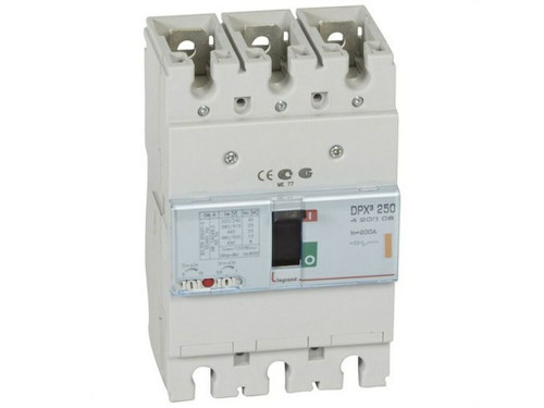 Automático caja moldeada magnetotérmico - versión fija - Térmico ajustable de 0,8 a 1 In - Magnético ajustable de 5 a 10 In Poder de corte Icu 25 kA (400 V~) - Número de polos: 3P - In: 200 A.