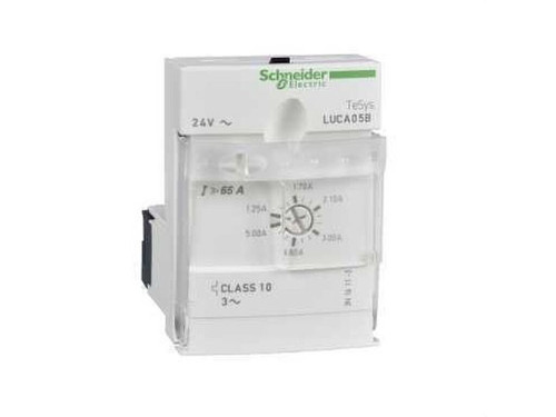 Unidad estándar C10 trifásica 8-32A 110-240V AC/CC - Schneider Electric