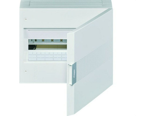 Caja superficie VEGA VB 1 fila con 18 módulos puerta opaca - Hager