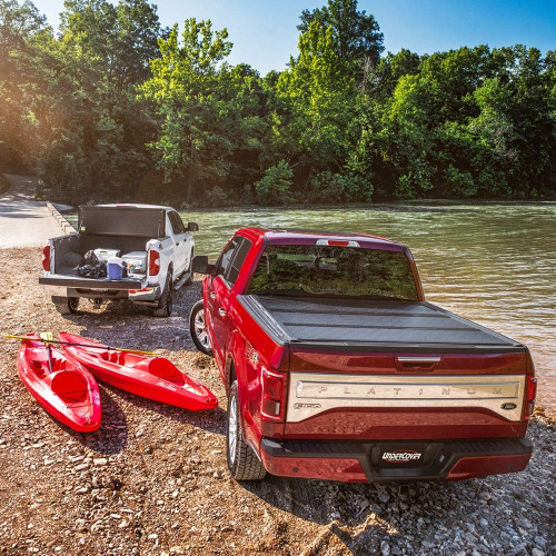 UnderCover Flex Hard Folding Truck Bed Tonneau Cover | Fits LDV T60 MAX