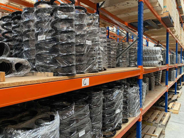 RidePro ZC4126 Front Suspension Coil Springs 30mm Lift | Fits Mitsubishi Pajero/Shogun (2001 - 2021)