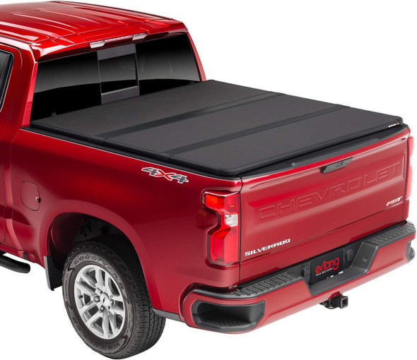 Extang Solid Fold 2.0 Hard Folding Tonneau Cover | Chevrolet Silverado 1500 (5'10) 2022 +