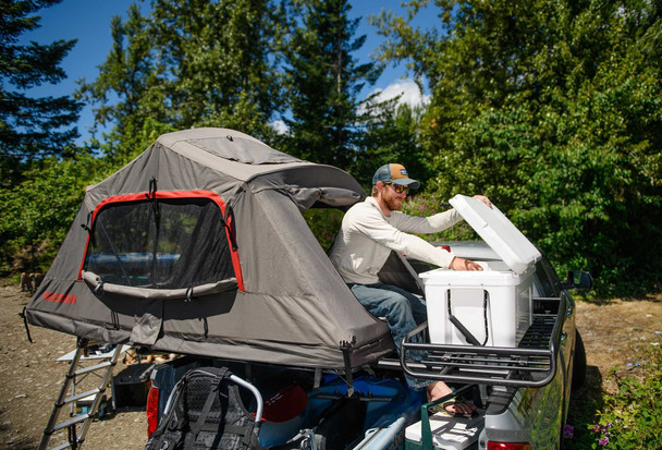 Yakima SKYRISE HD SMALL | Heavy Duty 4 Season Rooftop Tent Yakima SKYRISE HD SMALL | Heavy Duty 4 Season Rooftop Tent