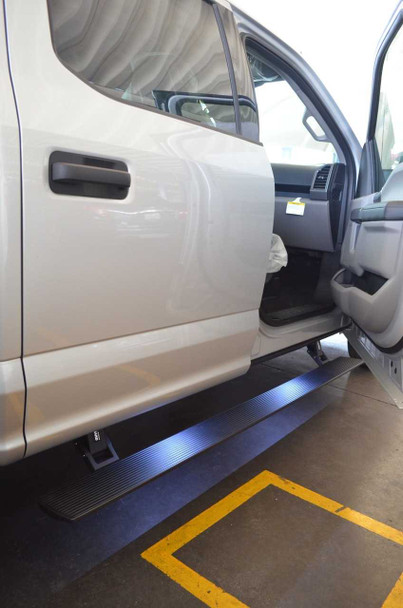 Go Rhino E1 Electric Running Board, Side Steps | RAM 2500HD (2022+) | Protective Bedliner Coating