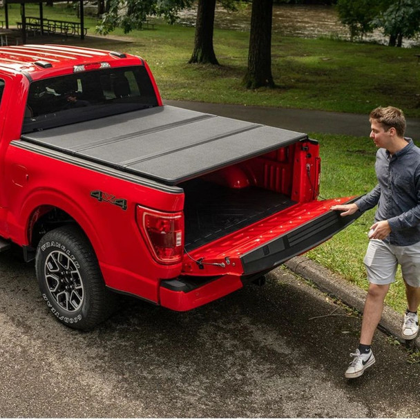 Extang Solid Fold ALX Hard Folding Tonneau Cover | RAM 2500HD w/out rambox