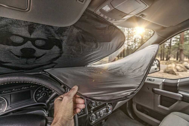 Husky Liners Universal Large SunShade 31" Tall x 38" Wide | Car Windscreen Cover Protector
