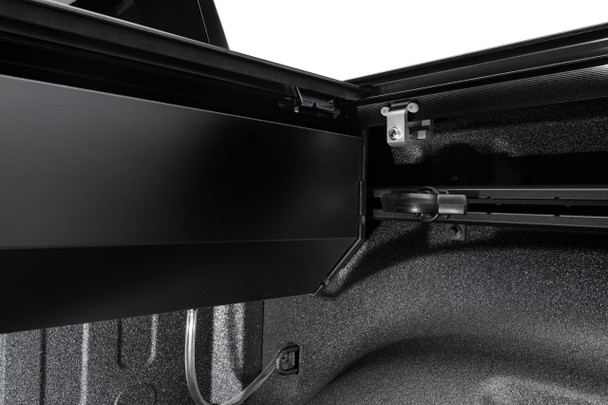 Retrax POWERTRAXPRO MX | Electric Aluminium Retractable Bed Cover | Chevrolet Silverado 1500 Crew Cab 5'10 (2020+)