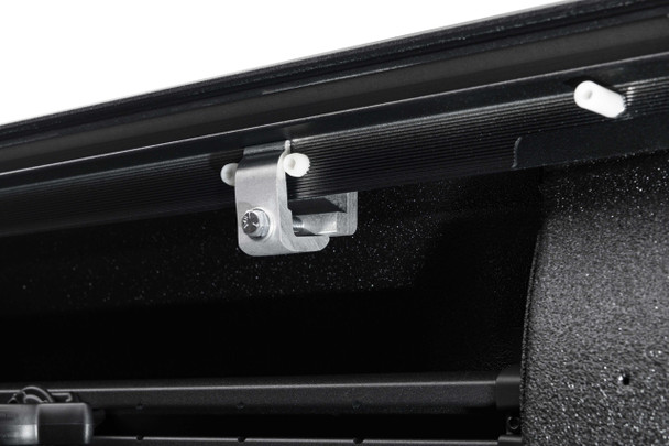 Retrax POWERTRAXPRO MX | Electric Aluminium Retractable Bed Cover | Chevrolet Silverado 1500 Crew Cab 5'10 (2020+)