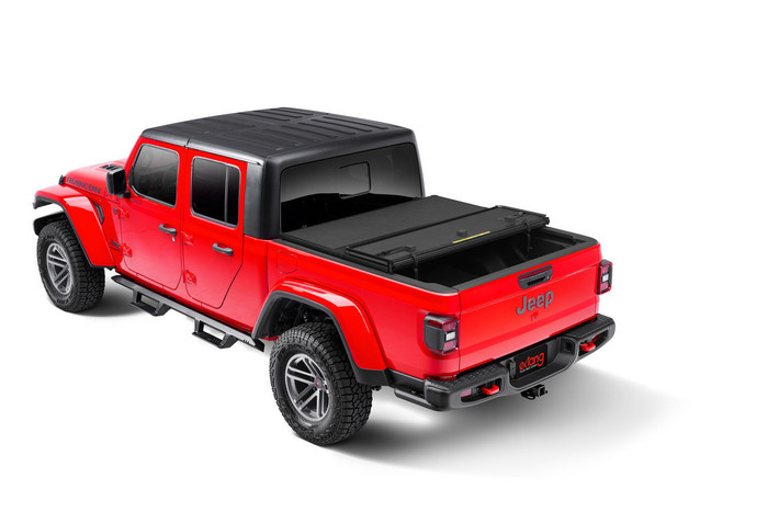Extang Solid Fold 2.0 Hard Folding Tonneau Cover | Fits Jeep Gladiator w/out Trail Rail System (2020+)