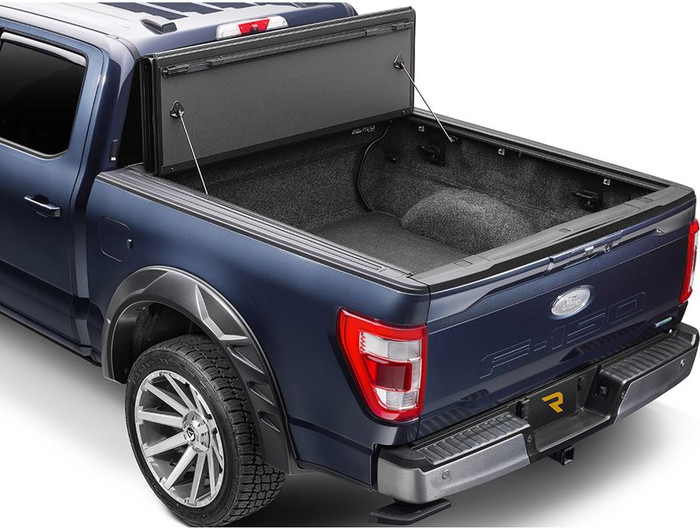 Extang Endure ALX Hard Folding Tonneau Cover | Chevrolet Silverado 2500HD (6'10) 2023 +