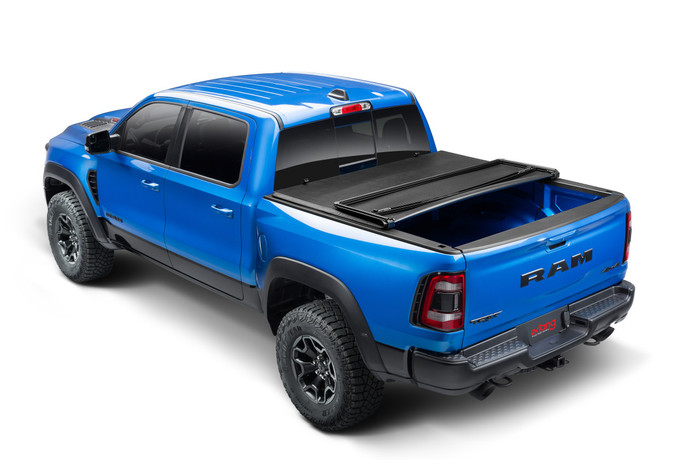 Extang Trifecta E-Series Soft Folding Tonneau Cover | RAM 1500 5'7 Bed w/out RAMBOX