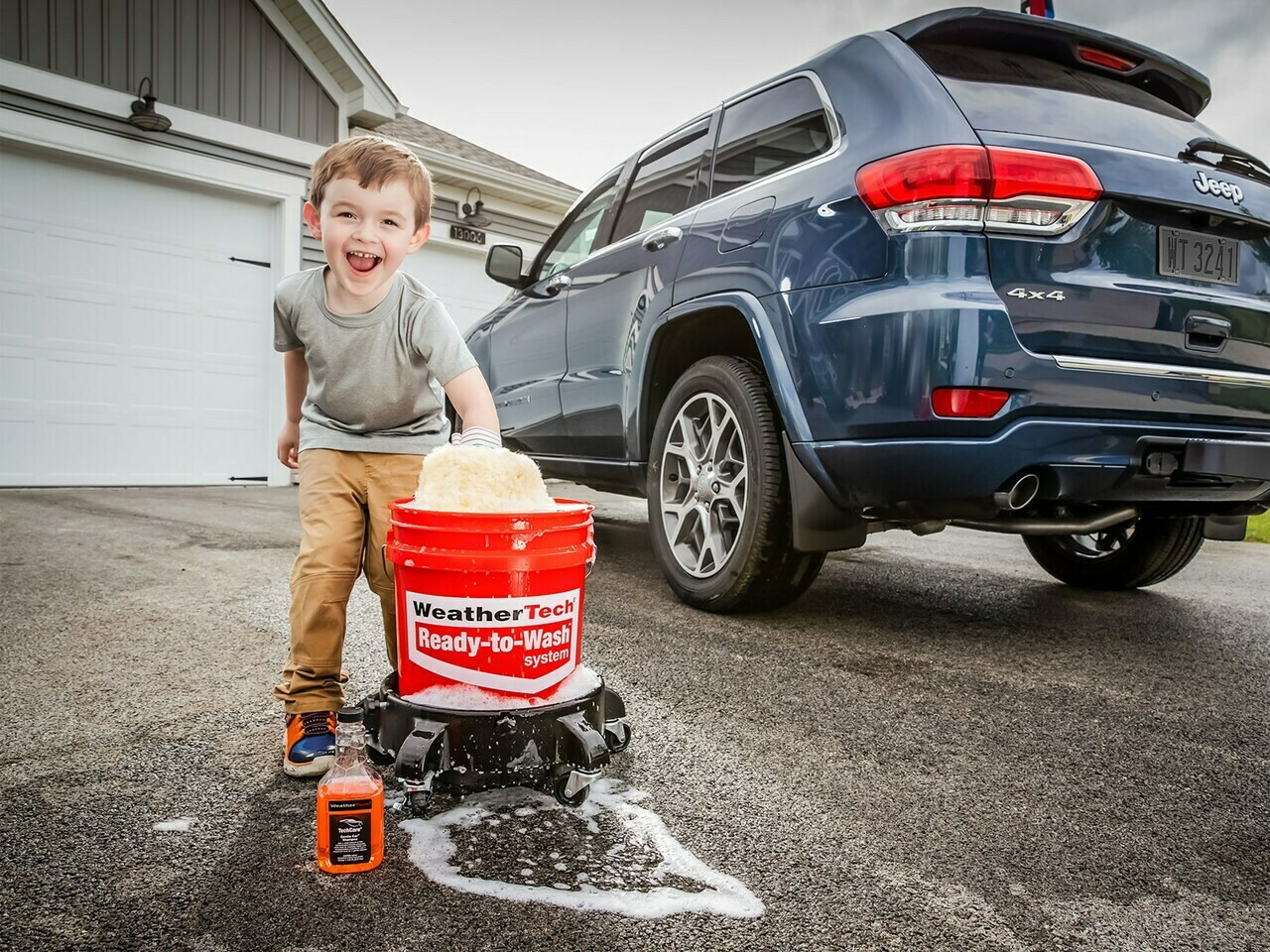 WeatherTech Auto Cleaning
