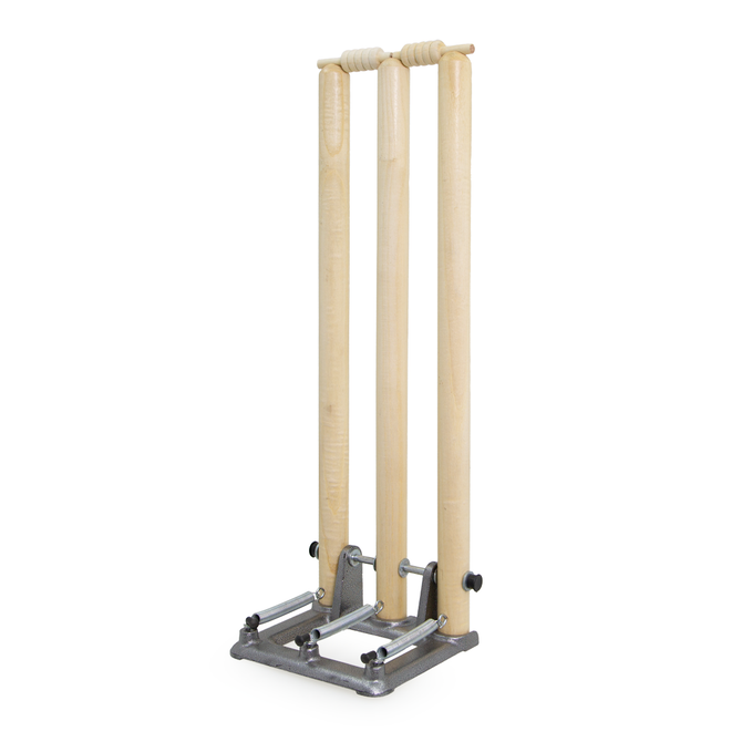 Victor Wood Spring Loaded Cricket Stumps