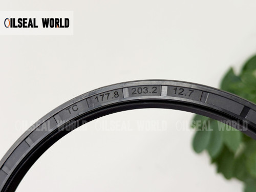 ROTARY SHAFT SEAL  METRIC OIL SEAL TC 177.8*203.2*12.7 NBR