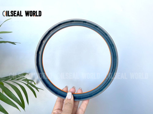 DIFFERENTIAL DRIVE AXLE SHAFT WHEEL HUB SEAL 165*190*17 NBR+AU COMBI LANDINI 3019959X1
AGRICULTURE EQUIPMENT SEAL SOLUTION
