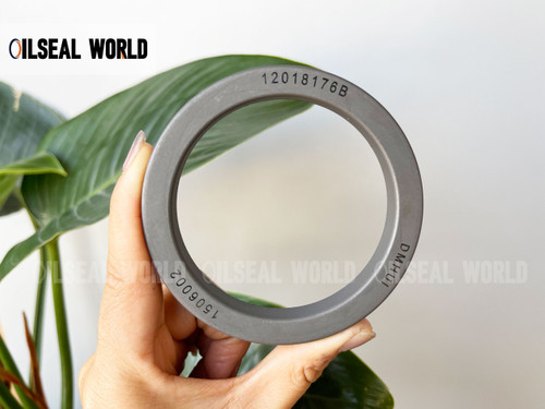 SEAL RING 73*89.5/92.5*10/13.8 NBR RWDR-KOMBI CARRARO 141877
AGRICULTURE EQUIPMENT SEAL SOLUTION