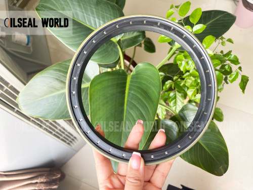 SHAFT WHEEL HUB SEAL 150*180*14.5/16 NBR RWDR-CASSETTE-2 VALTRA KH4967
AGRICULTURE EQUIPMENT SEAL SOLUTION