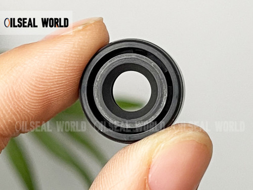 ROTARY SHAFT SEAL  METRIC OIL SEAL TC 8*17*7 NBR