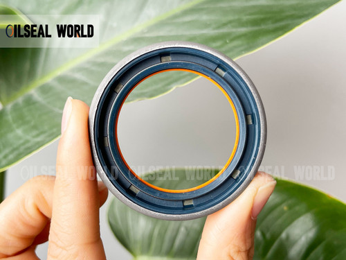 DIFFERENTIAL DRIVE AXLE SHAFT SEAL 40*55*10 NBR+AU COMBI CARRARO 418675
SEAL MANUFACTURER