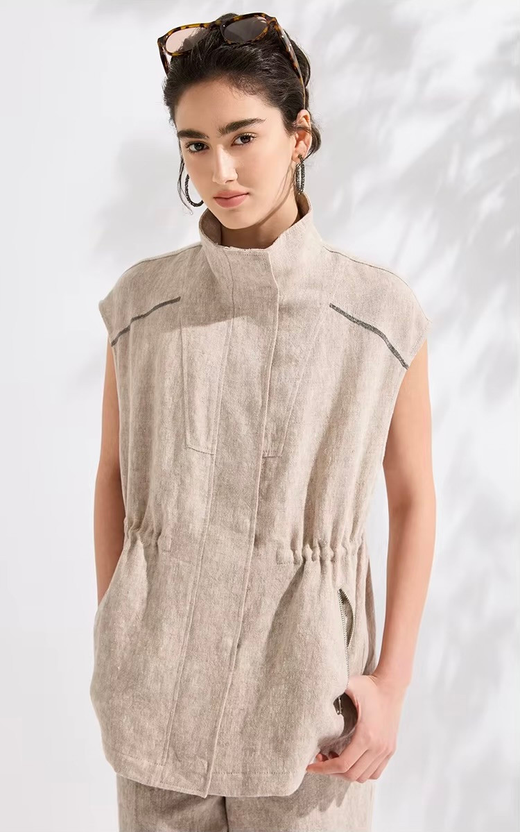 Women’s woman womens petite-, tall-, plus-, size Light Luxury High-Quality 100% linen sleeveless pockets at front mockneck stand collar discreet zipper button close blouse tops blouses in light khaki color