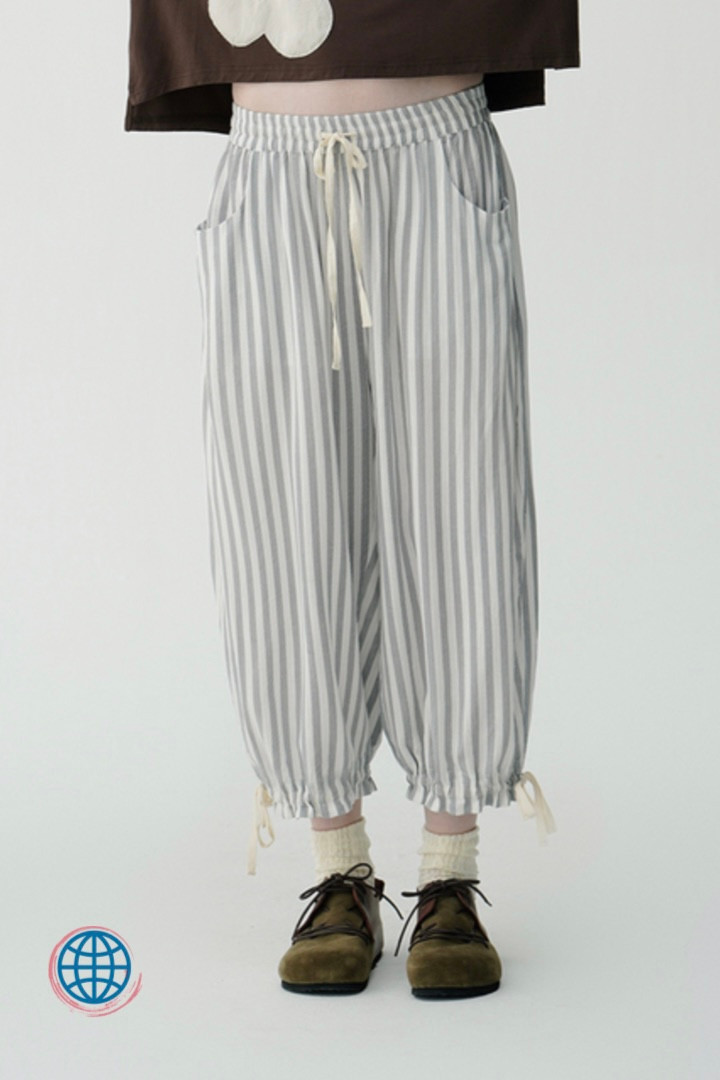 Loose Fit Nine-Point Bloomers Women’s Japanese original striped gray / grey cotton and linen wild wide leg Japan pants female Trending for Woman