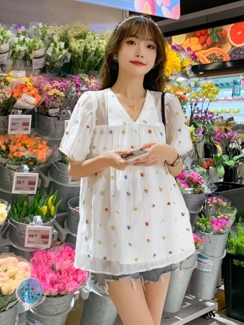 V-Neck Floral Top  Women’s Summer Sweet Loose Maternity Embroidery Blouse Short Sleeve V-Neck Fashion Pregnancy Floral Shirts Plus Size Pregnant Tops Trending for Woman in White