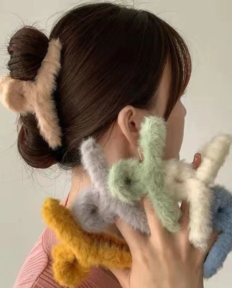 Hair Claw Clips   Women’s Solid Fashion Headwear Accessories 12cm Large Fluffy Hairclips Trending for Woman