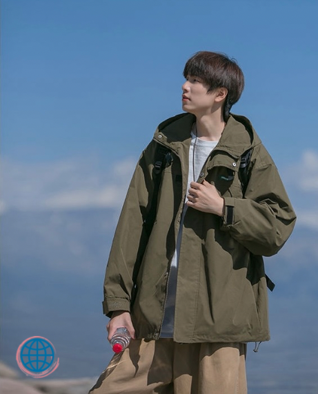 Water-Proof Stormsuit Jacket  Men's Autumn Hooded Wind and Loose Japanese Cityboy Work Casual Coat Japan Jackets for Man Trending in Green