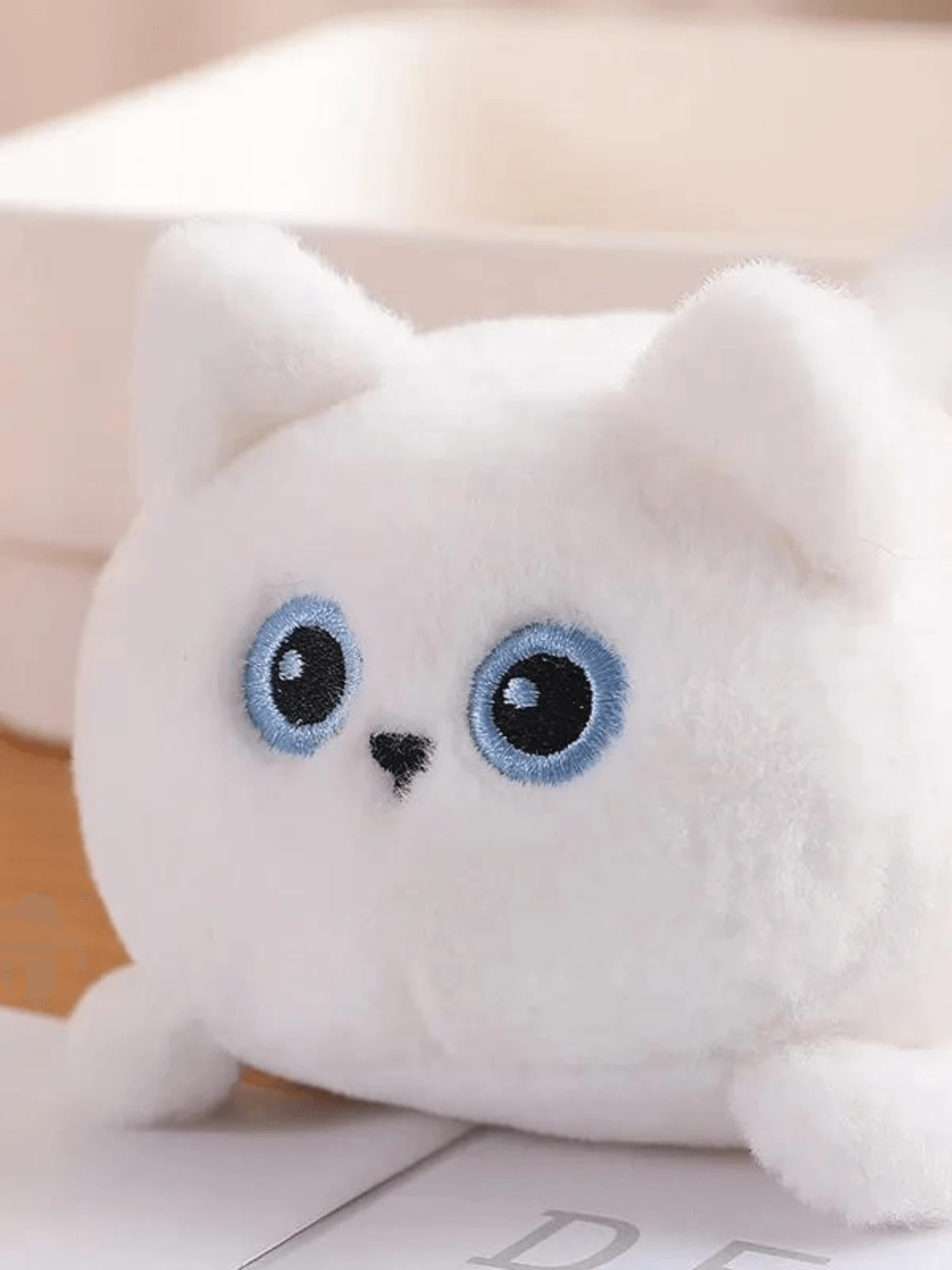 Cute Wagging Cat Plush Doll 11cm    Dog Toys Cartoon Small Animals Stuffed Dolls For Kids trending Gifts in White