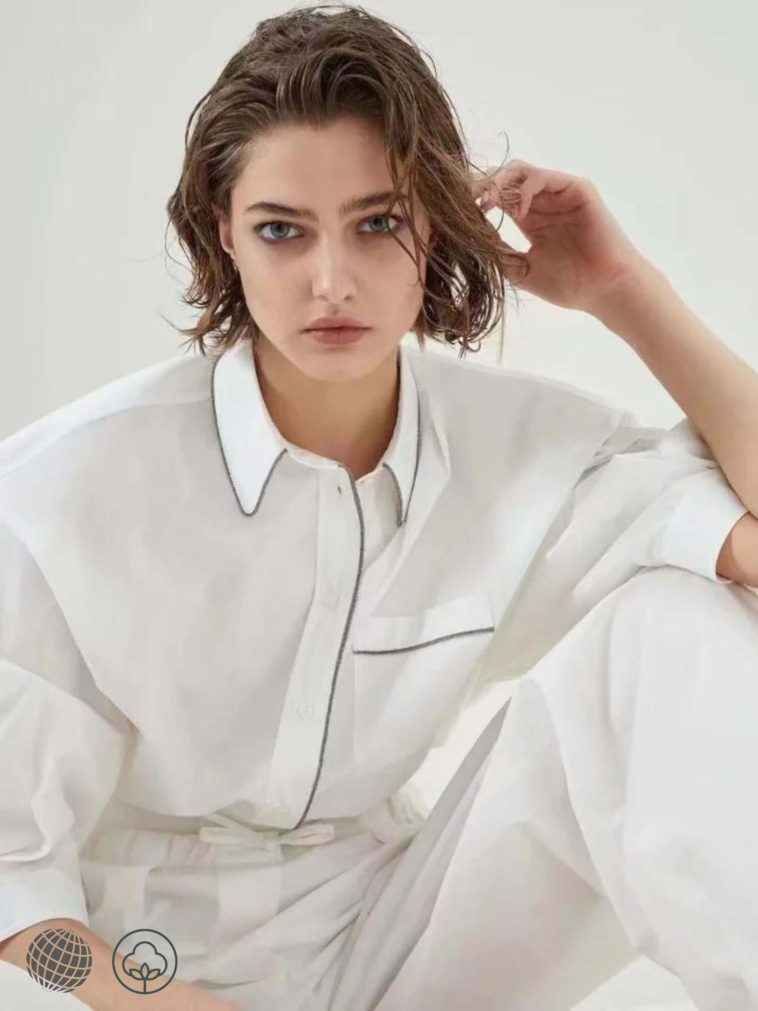 Poplin Shirt  Women’s Spring Summer Wide Edition Loose fit Short Sleeves womens Tops Cotton Shirts for trending woman in white with dark Gray grey accent BC@