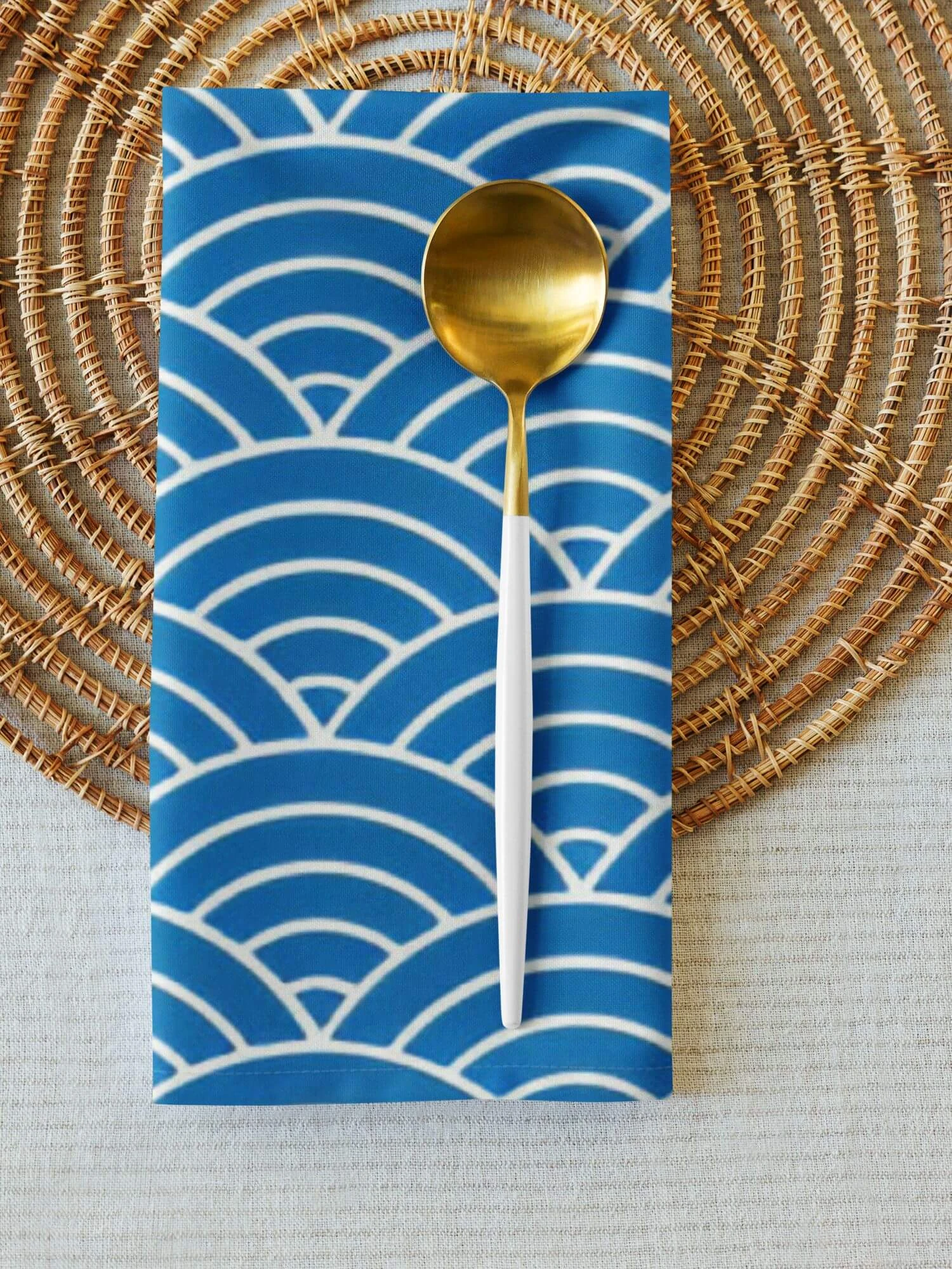 Japanese Wave Cloth Napkin 4-Piece Set  4pc Napkins Handkerchief Square Tea Towels Hand Sushi Home Lunch Serviette Japanese Souvenir Gift Wrapping Gifting Wrap Japan Traditional Cloth Deign DIY Craft Bento Bag Crafts Wrapper Souvenirs tableware linens Designs Light blue white Japanese wave patterns